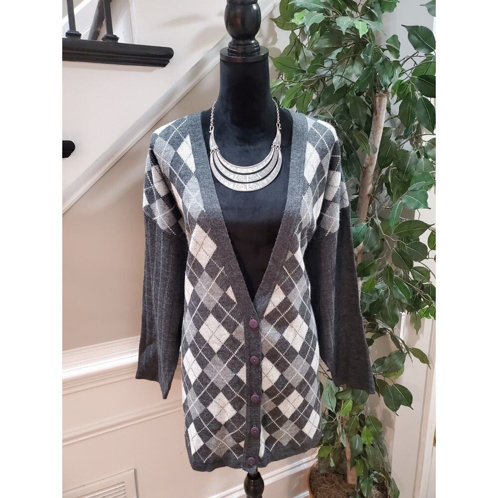 Victoria Jones Women's Gray Acrylic V-Neck Button Front Cardigan Sweater Size 2X